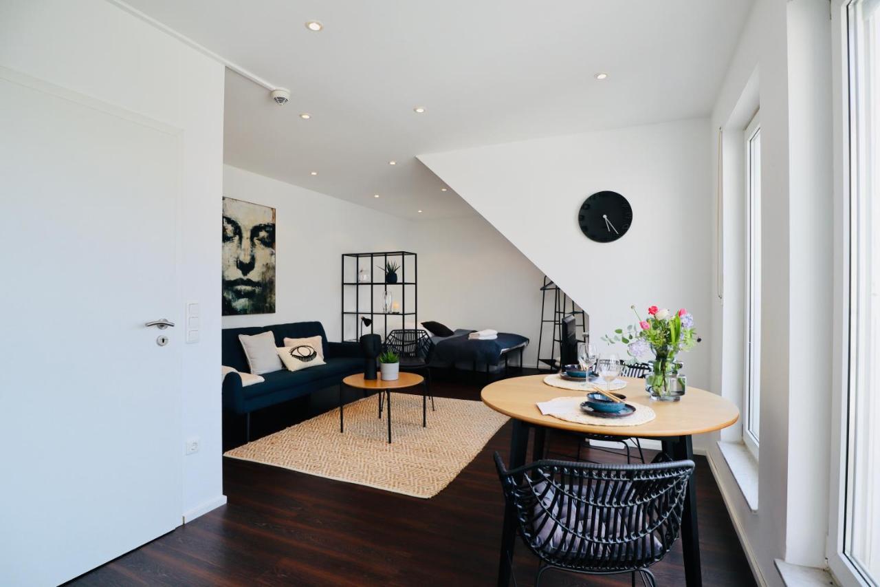 Sunset Apartment: Free Parking + Balcony + Netflix Essen Eksteriør bilde