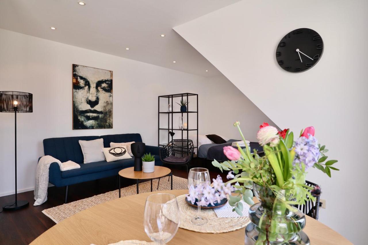 Sunset Apartment: Free Parking + Balcony + Netflix Essen Eksteriør bilde