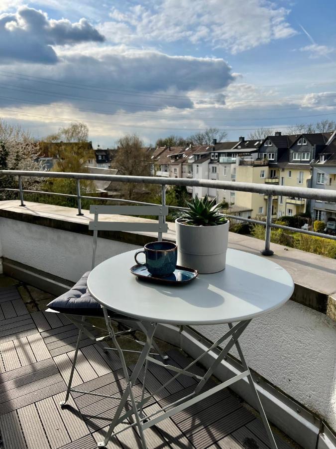 Sunset Apartment: Free Parking + Balcony + Netflix Essen Eksteriør bilde