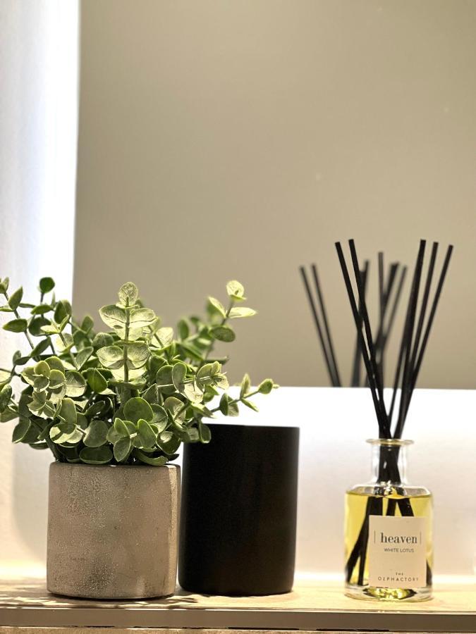 Sunset Apartment: Free Parking + Balcony + Netflix Essen Eksteriør bilde